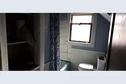 208 N Maryland Avenue N, Youngstown, OH 44509 - Photo 16