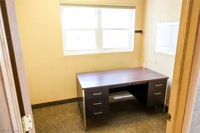 28821 Lorain Road, North Olmsted, OH 44070 - Photo 32