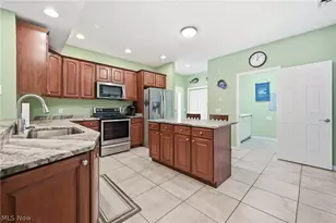 574 Lakeview Blvd Blvd, Lake Milton, OH 44429 - Photo 12