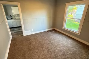 901 Sherman St, Akron, OH 44311 - Photo 4