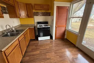 2329 Winfield Way NE, Canton, OH 44705 - Photo 10