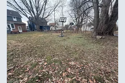 2329 Winfield Way NE, Canton, OH 44705 - Photo 20