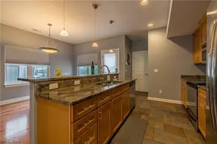 2135 W 6th St, Loveland, OH 44113 - Photo 10