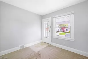 2683 7th St, Cuyahoga Falls, OH 44221 - Photo 4