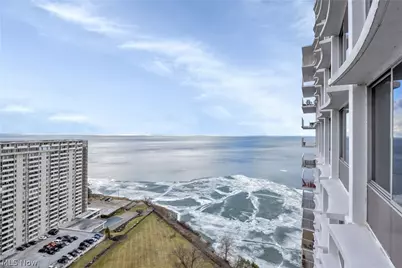 12700 Lake Avenue #2602, Oakwood, OH 44107 - Photo 8