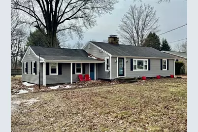 1068 Ivy Street NW, North Canton, OH 44720 - Photo 1