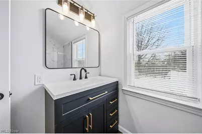 291 E 204th Street, Euclid, OH 44123 - Photo 14