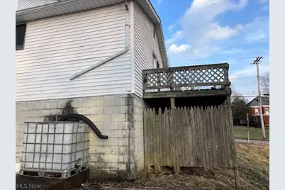 202 Walton Avenue, Barnesville, OH 43713 - Photo 6