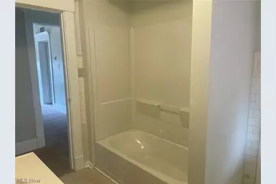 1420 Ansel Road, Loveland, OH 44106 - Photo 16