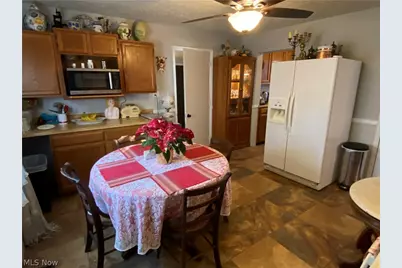 101 Ridgeway Street, Struthers, OH 44471 - Photo 12