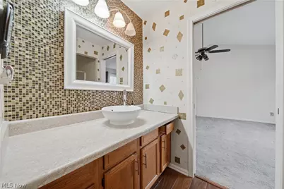 6686 Hogan Way NW, Canton, OH 44718 - Photo 30