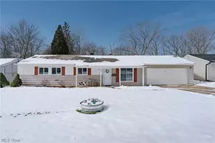 6250 Oxford Ct, Huber Heights, OH 44146 - Photo 1