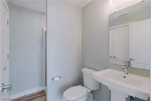 11208 N Park Pl, Loveland, OH 44104 - Photo 26