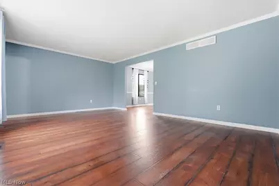 807 51st Street, Vienna, WV 26105 - Photo 8