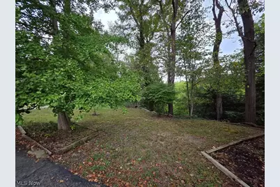 300 Eastlawn Circle, Zanesville, OH 43701 - Photo 44