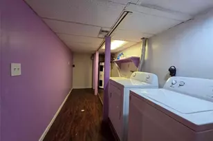 300 Eastlawn Cir, Zanesville, OH 43701 - Photo 36