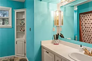 300 Eastlawn Cir, Zanesville, OH 43701 - Photo 20