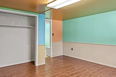 300 Eastlawn Circle, Zanesville, OH 43701 - Photo 32