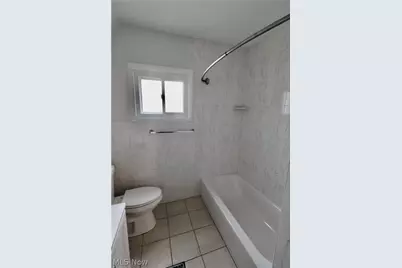 3346 W 59th Place, Loveland, OH 44102 - Photo 8