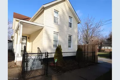 3346 W 59th Place, Loveland, OH 44102 - Photo 1