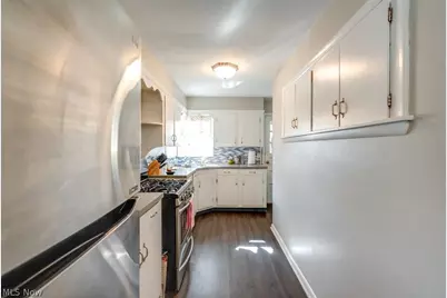 6276 Apple Street, Louisville, OH 44641 - Photo 10