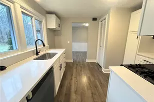 764 Irving Park Blvd, Sheffield Lake, OH 44054 - Photo 8