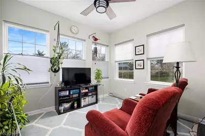 238 Silver Spring Circle, Elyria, OH 44035 - Photo 32