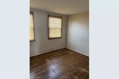 450 Kenwood Drive #D-12, Euclid, OH 44123 - Photo 8