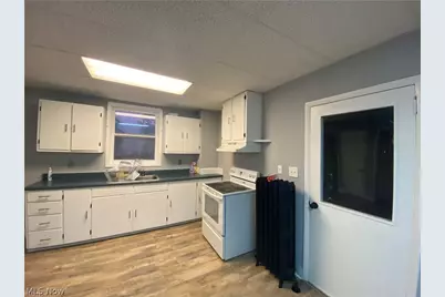 30 S Middle Street, Columbiana, OH 44408 - Photo 4