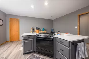 6840 Akron Ave NW, Canal Fulton, OH 44614 - Photo 10