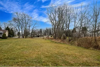 4707 Eastland Avenue, Louisville, OH 44641 - Photo 12