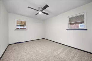 897 Livermore Ln, Elyria, OH 44035 - Photo 16