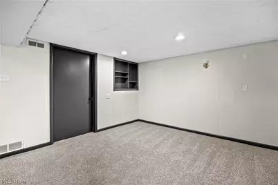 897 Livermore Lane, Elyria, OH 44035 - Photo 26