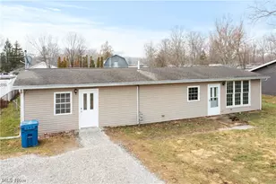 12452 Island Rd, Grafton, OH 44044 - Photo 2