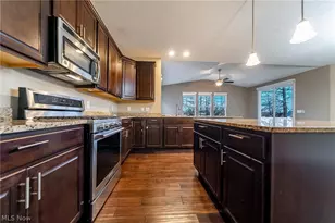 32815 Rebecca Ln, Avon Lake, OH 44012 - Photo 12