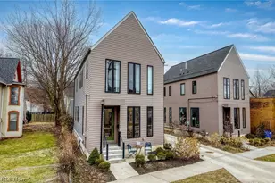 5217 Franklin Blvd, Loveland, OH 44102 - Photo 1