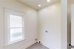 210 Perry St, Struthers, OH 44471 - Photo 14