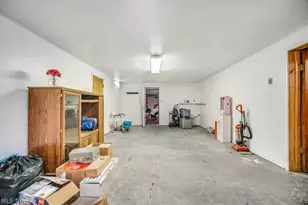 13458 Theeland Avenue NW, Uniontown, OH 44685 - Photo 32