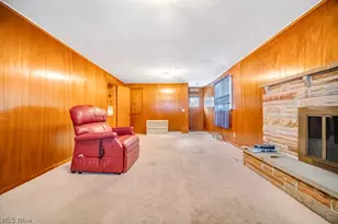 13458 Theeland Avenue NW, Uniontown, OH 44685 - Photo 10