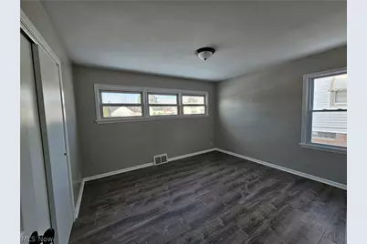 9516 Alexander Road, Loveland, OH 44125 - Photo 14