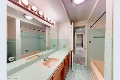 145 Overlook Road, Painesville Twp, OH 44077 - Photo 12