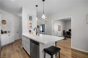 5547 Beavercrest Dr, Lorain, OH 44053 - Photo 10