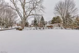 165 Paradise Rd, Painesville Twp, OH 44077 - Photo 8