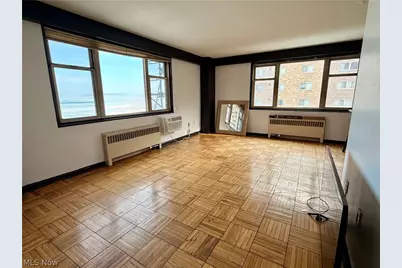 11820 Edgewater Drive, Oakwood, OH 44107 - Photo 4