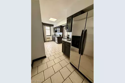 11820 Edgewater Drive, Oakwood, OH 44107 - Photo 8