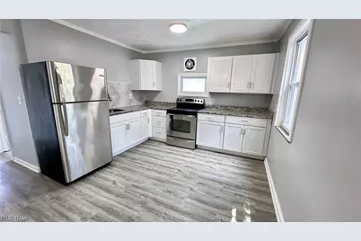 21000 Crystal Avenue, Euclid, OH 44123 - Photo 6