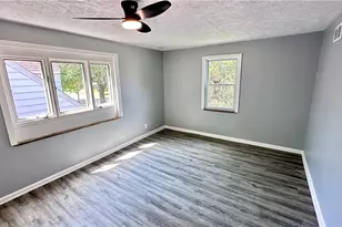 21000 Crystal Ave, Euclid, OH 44123 - Photo 14