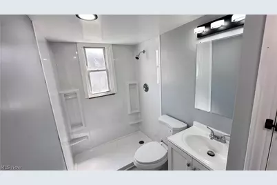 21000 Crystal Avenue, Euclid, OH 44123 - Photo 8