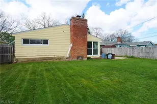 6751 Oakwood Rd, Parma Heights, OH 44130 - Photo 34