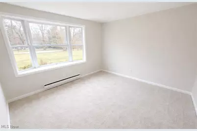 18832 Maplewood Lane, Chagrin Falls, OH 44023 - Photo 10